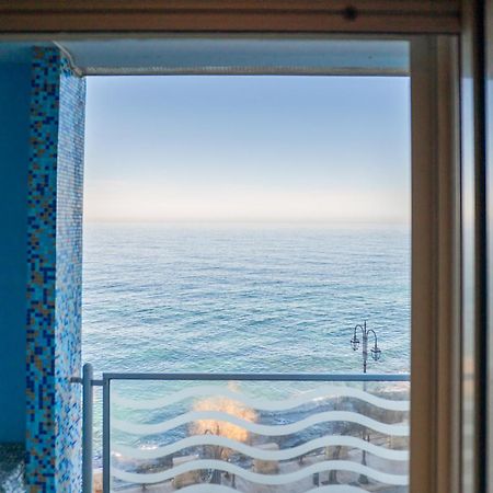 ジョヴィナッツォMilu'Seaview Ampia Casa Vista Mareアパートメント エクステリア 写真